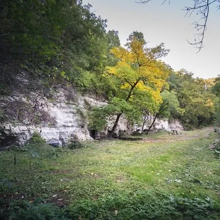 Luxusní stan Mackas Kostolne Moravce